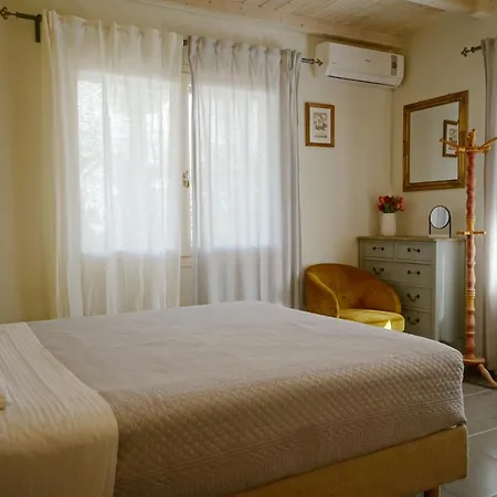 Holiday home Seaside Kato Daratso